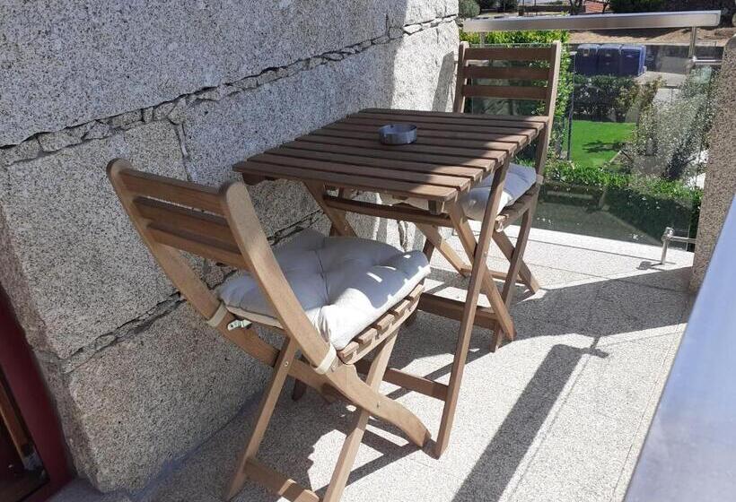 발코니가 있는 스위트, Villa Tavares Guest Houses