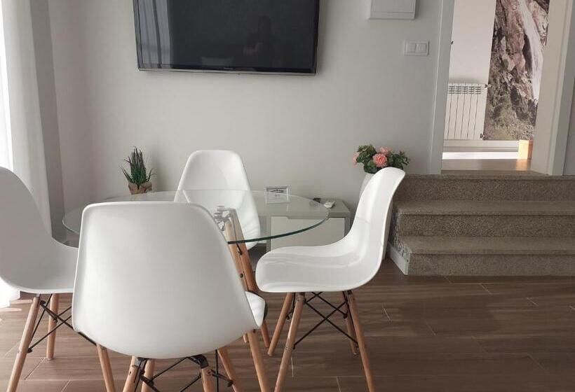 스탠다드 스튜디오 킹침대, Villa Tavares Guest Houses