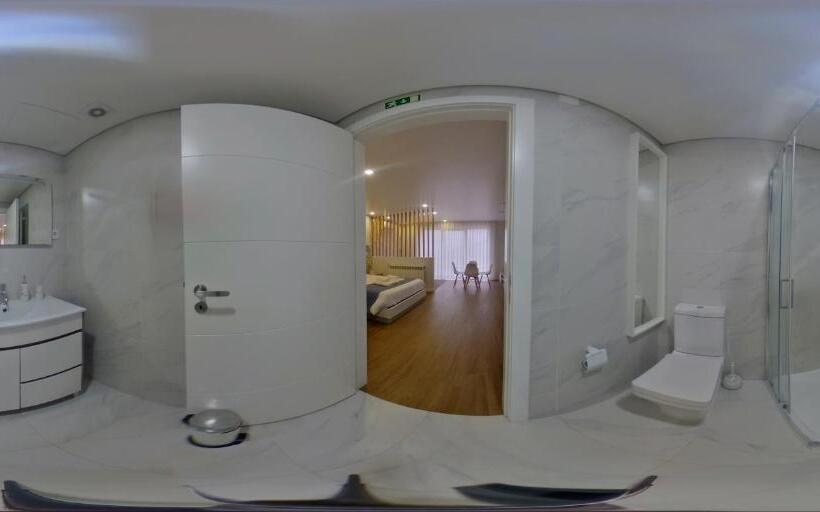 스탠다드 스튜디오 킹침대, Villa Tavares Guest Houses