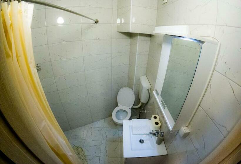 استودیوی استاندارد, S&m Apartmani