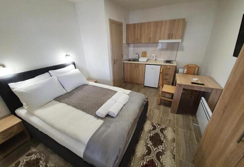 استودیوی استاندارد, S&m Apartmani