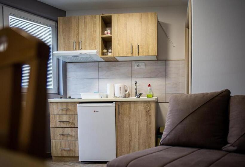 آپارتمان 1 خوابه, S&m Apartmani