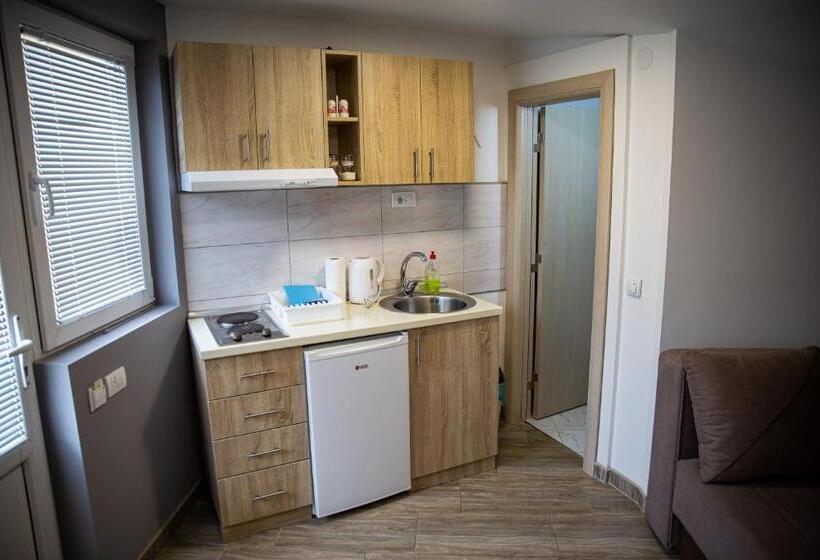 آپارتمان 1 خوابه, S&m Apartmani