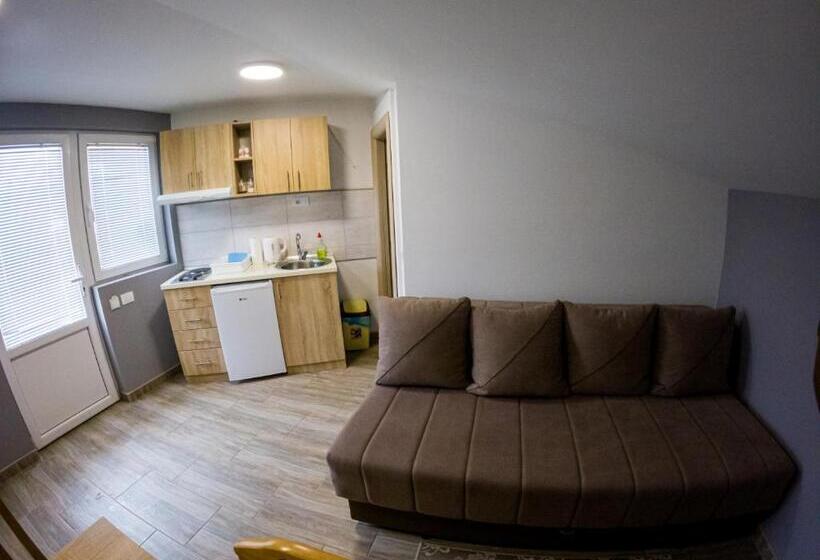 آپارتمان 1 خوابه, S&m Apartmani