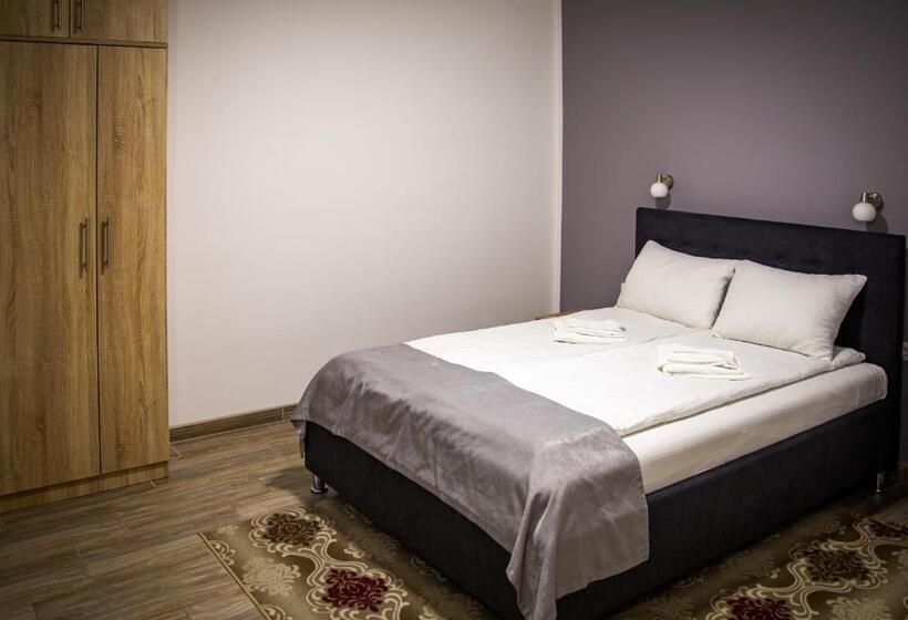 استودیوی استاندارد, S&m Apartmani