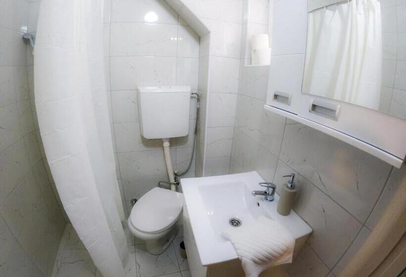 استودیوی استاندارد, S&m Apartmani