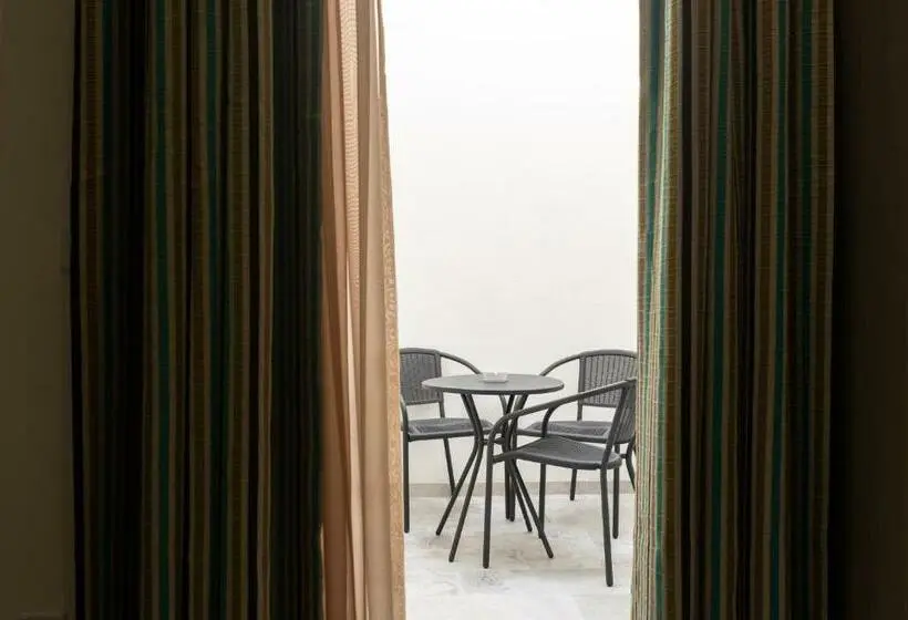 اتاق استاندارد برای معلولان, The Shipwright S Lodge