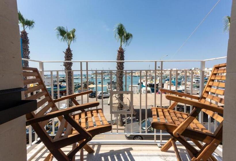 اتاق سوپریور با چشم‌انداز دریا, The Shipwright S Lodge