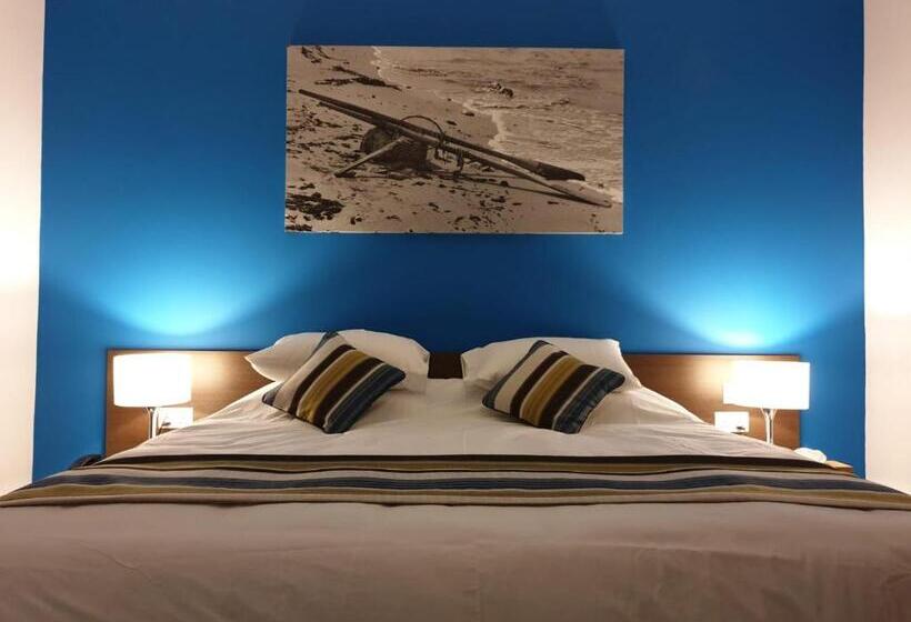 اتاق استاندارد چهار تخته با چشم‌انداز دریا, The Shipwright S Lodge