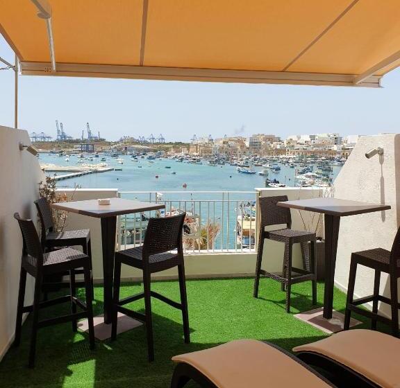 اتاق استاندارد چهار تخته با چشم‌انداز دریا, The Shipwright S Lodge