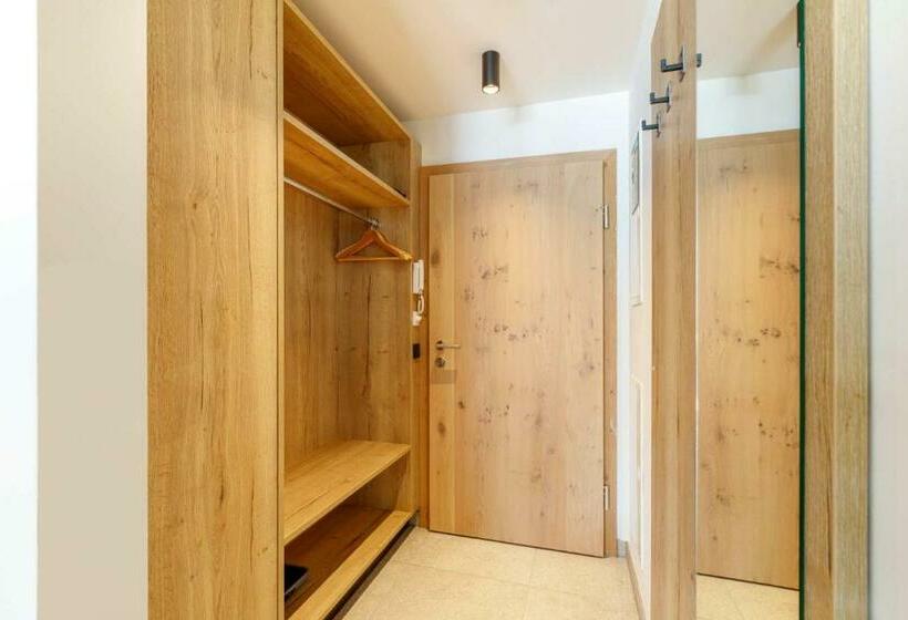 Апартаменты 1 Спальня, Emma Deluxe Aparthotel Direkt Beim Skibus