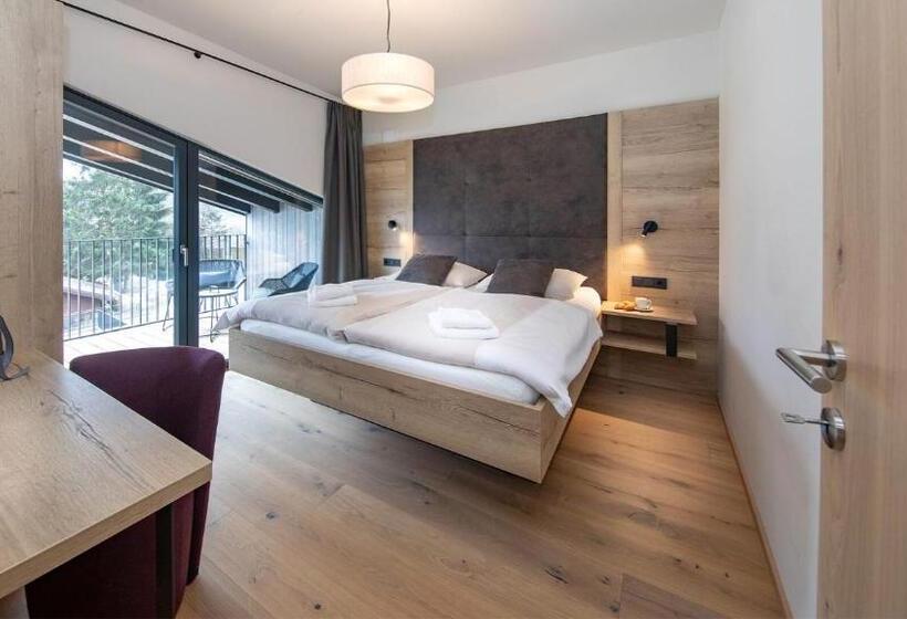 Апартаменты 2 Спальни, Emma Deluxe Aparthotel Direkt Beim Skibus