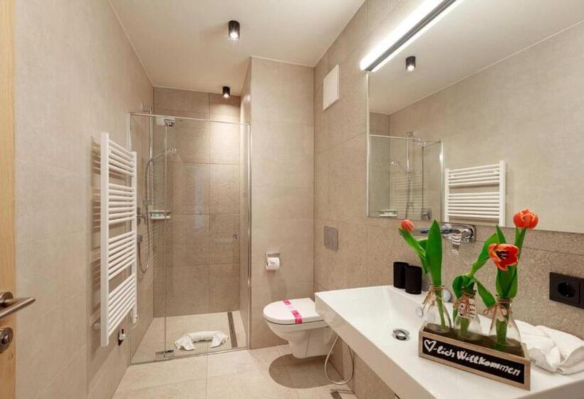 Апартаменты 2 Спальни, Emma Deluxe Aparthotel Direkt Beim Skibus
