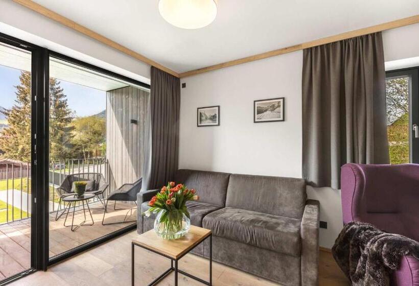Апартаменты 1 Спальня с Балконом, Emma Deluxe Aparthotel Direkt Beim Skibus