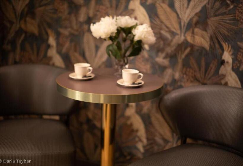 سوییت جونیور, Intomilan Galleria Duomo I Boutique & Design Apart