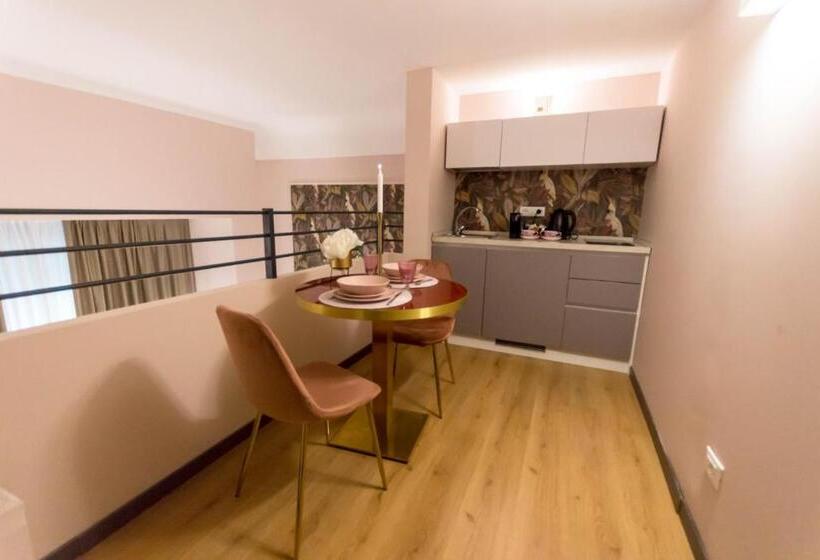 小型豪华套房, Intomilan Galleria Duomo I Boutique & Design Apart