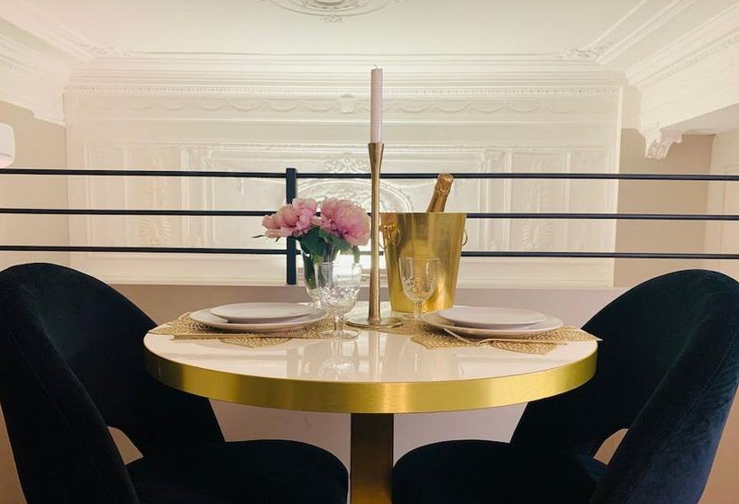 سوییت لوکس, Intomilan Galleria Duomo I Boutique & Design Apart