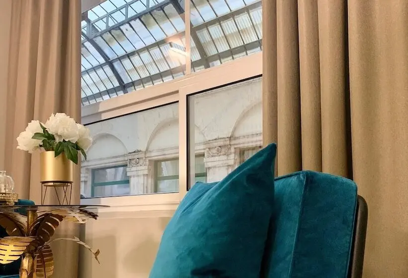 سوییت لوکس, Intomilan Galleria Duomo I Boutique & Design Apart