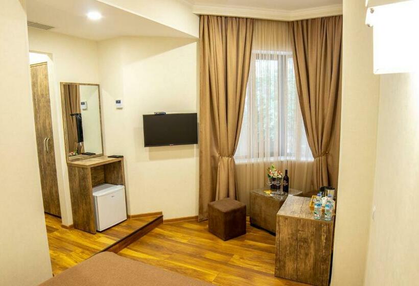 اتاق استاندارد, Irmisa Hotel Tbilisi