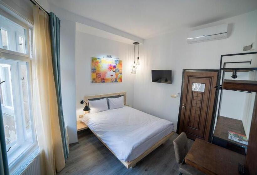 1 Schlafzimmer Apartment, Maria Boutique Suits