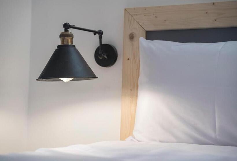 1 Schlafzimmer Apartment, Maria Boutique Suits