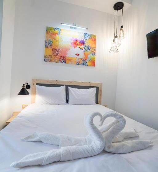 1 Schlafzimmer Apartment, Maria Boutique Suits