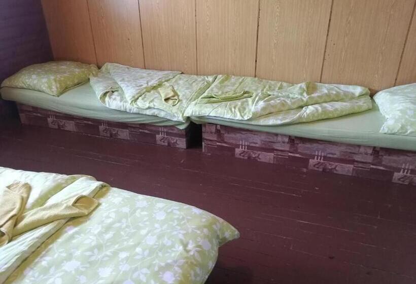 スタンダード４人部屋, Chata Pod Vlekom