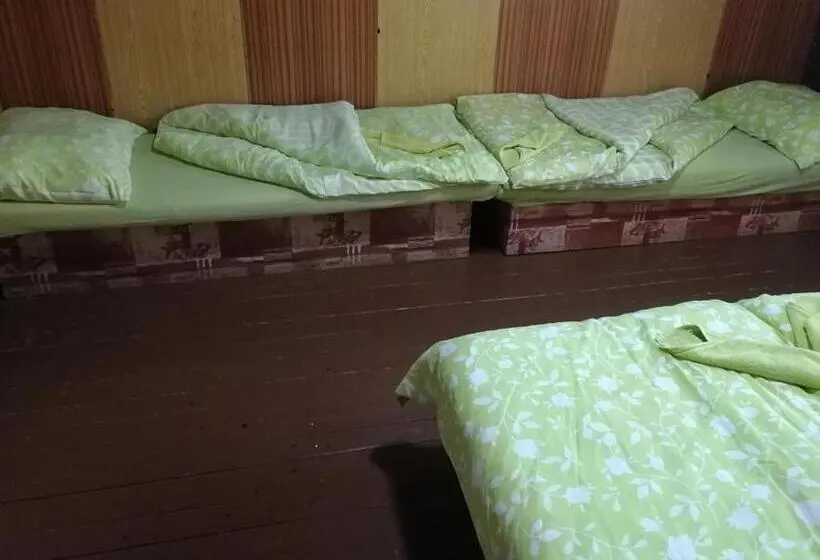 スタンダード４人部屋, Chata Pod Vlekom