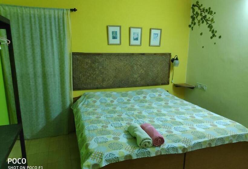 Deluxe Szoba Erkéllyel, Hidden Heart Guest House