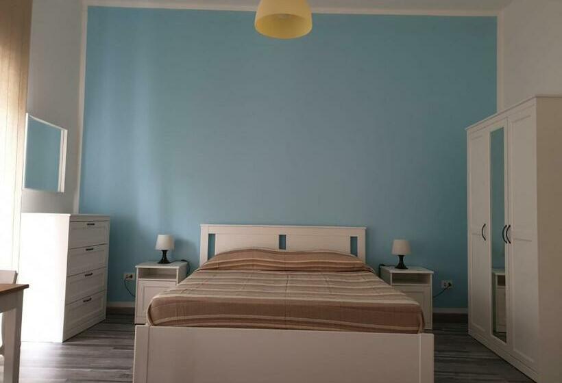 اتاق کلاسیک چهارنفره, Lipari Suite Apartament