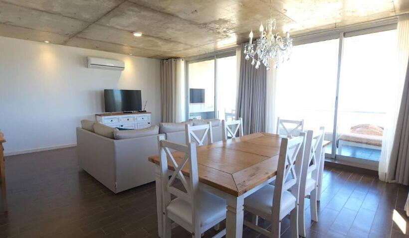 Апартаменты 2 Спальни, The Beach