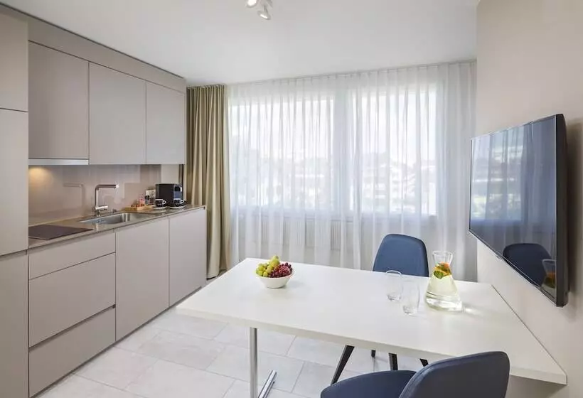 Classic-sviitti, Achesa Homes