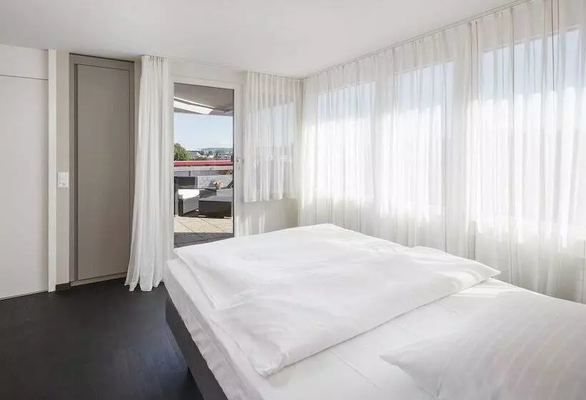 Sviitti, Achesa Homes