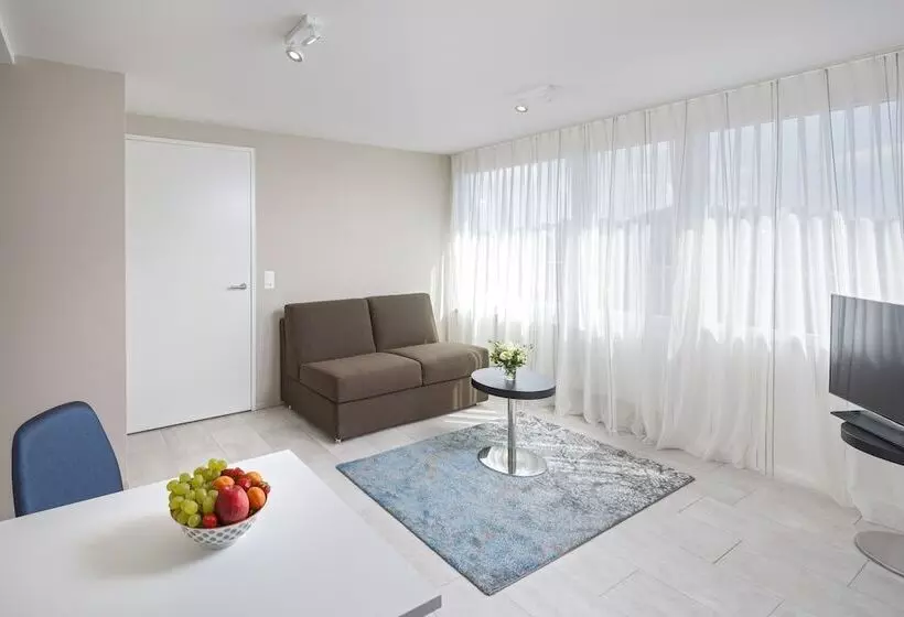 Sviitti, Achesa Homes