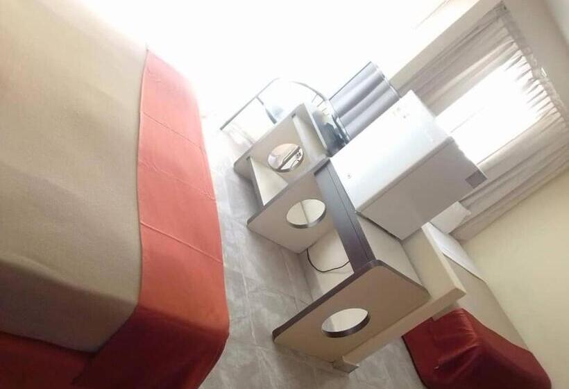 اتاق استاندارد, Crillon