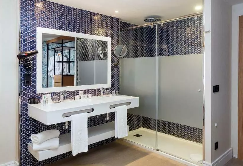 Standard Room with Hidromassage Sea View, Gran Tacande Wellness & Relax Costa Adeje