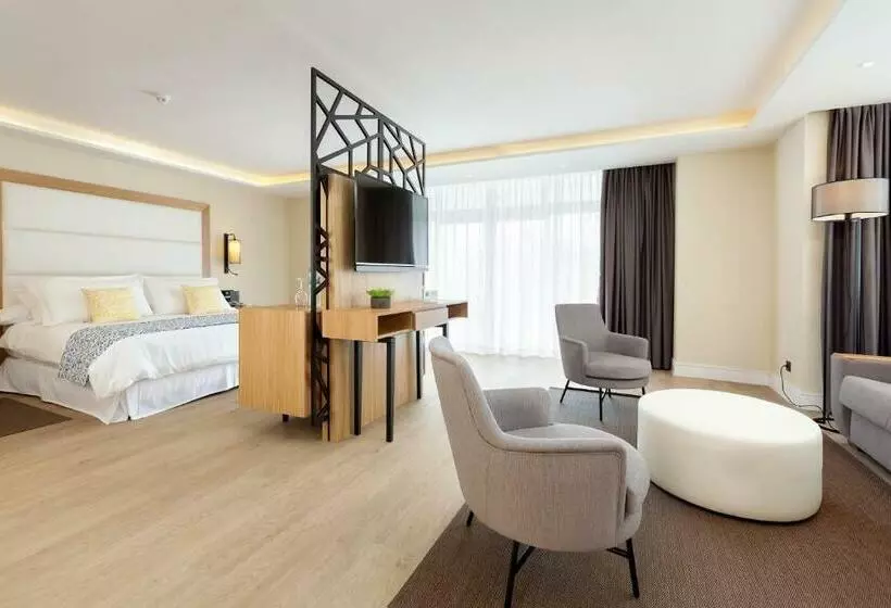 سوئیت با چشم‌انداز دریا و هیدروماساژ, Gran Tacande Wellness & Relax Costa Adeje