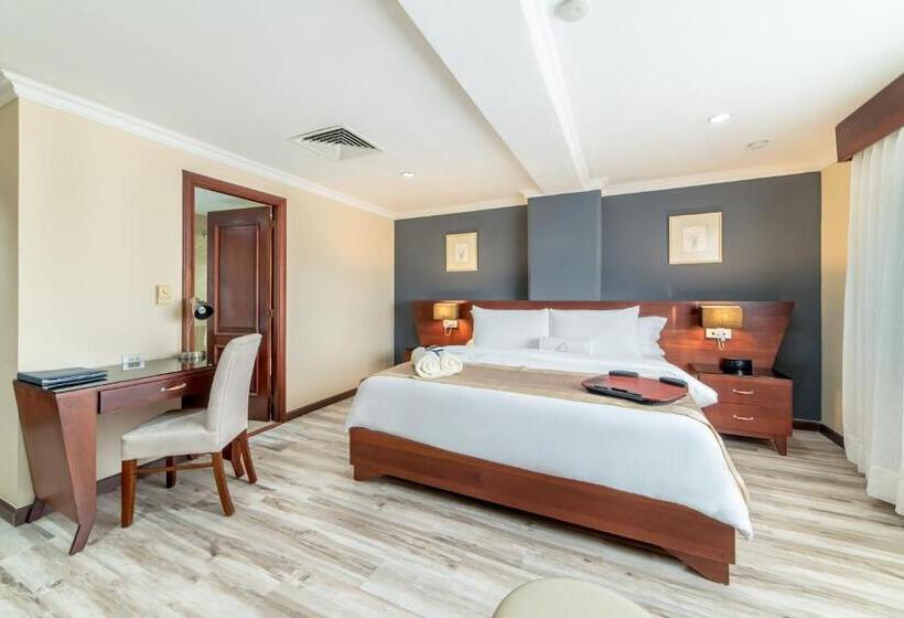 Номер Deluxe, Hodelpa Gran Almirante