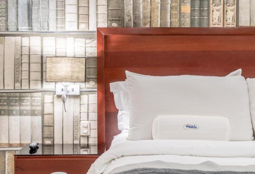 Люкс, Hodelpa Gran Almirante