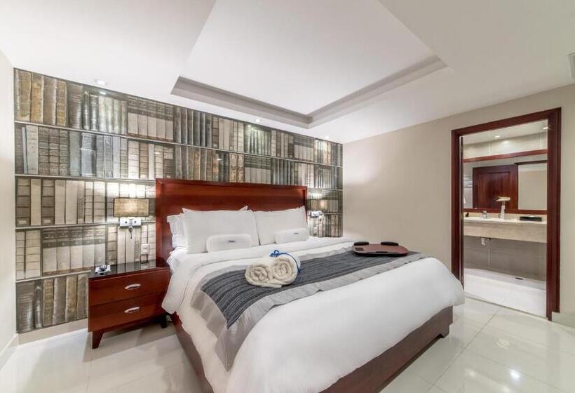 Люкс, Hodelpa Gran Almirante