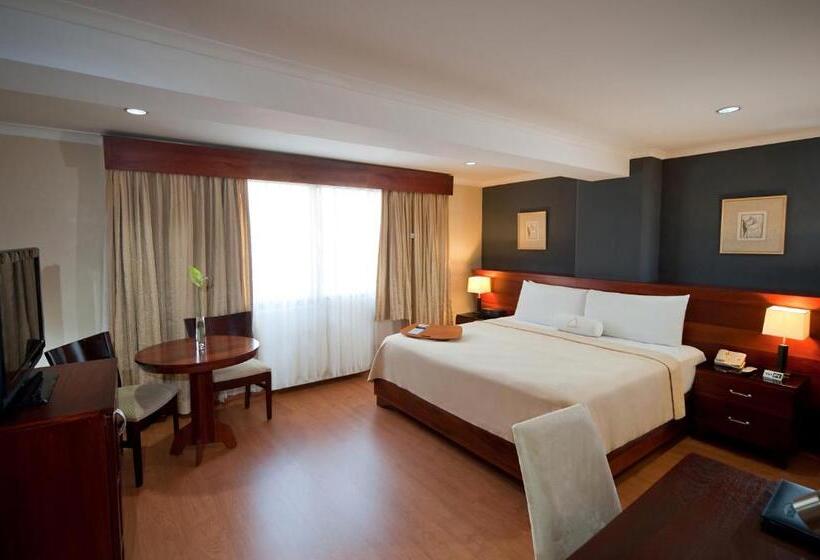 Номер Superior, Hodelpa Gran Almirante