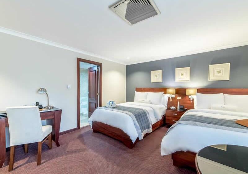 Номер Клуб, Hodelpa Gran Almirante