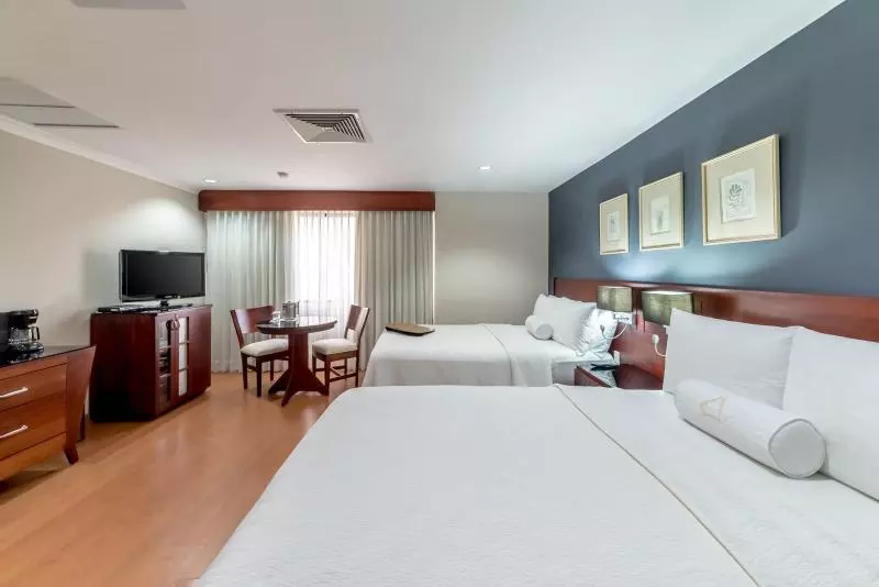 デラックスルーム, Hodelpa Gran Almirante