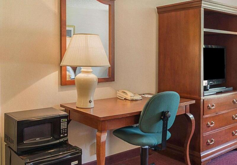 Номер Deluxe, Hodelpa Gran Almirante