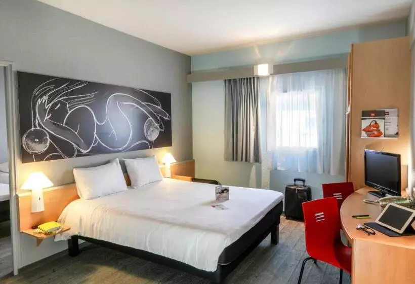 اتاق استاندارد با تخت دوبل, Ibis Orange Sud