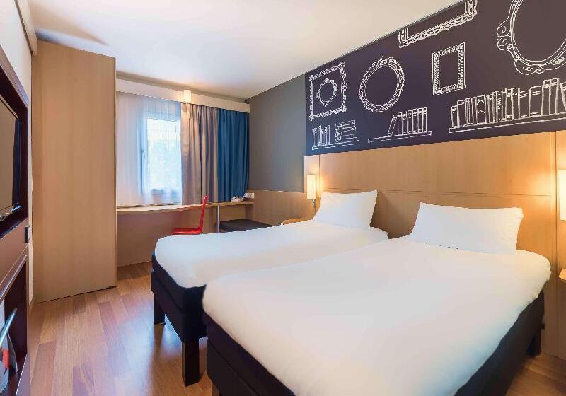 Номер Стандарт, Ibis Warszawa Ostrobramska
