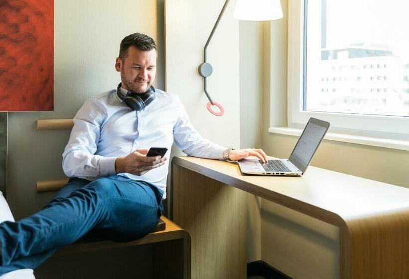 غرفة قياسية, Ibis Zurich Messe Airport