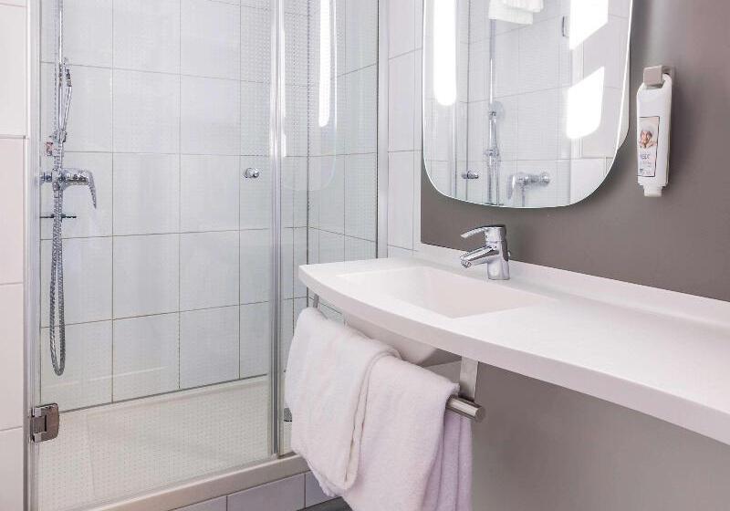 غرفة قياسية, Ibis Zurich Messe Airport