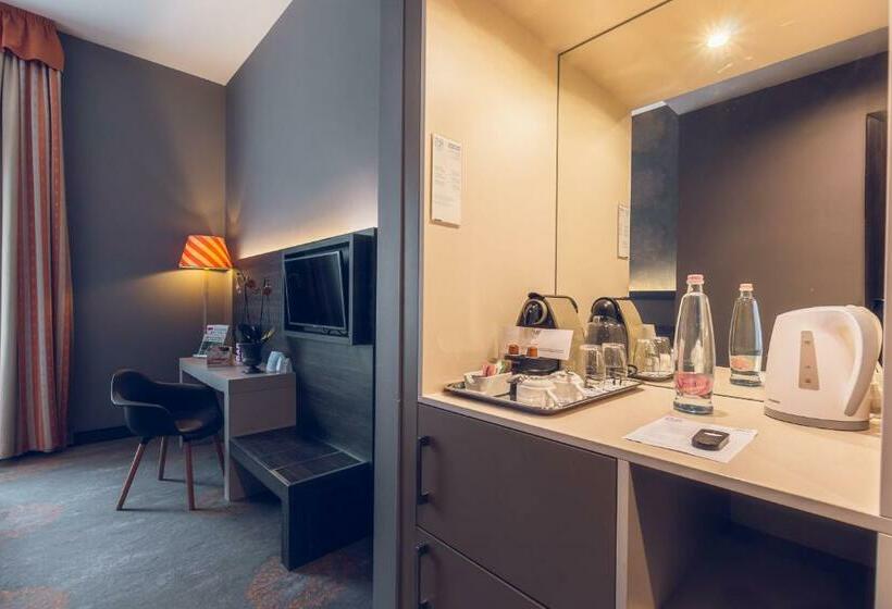 수피리어 룸, Museum Budapest