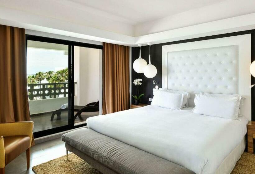 带大床的高级房间, Pullman Mazagan Royal Golf & Spa